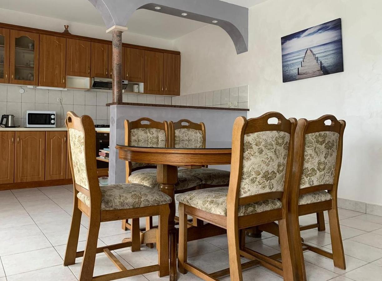 Apartman Visic 1692 Kastela Exterior photo