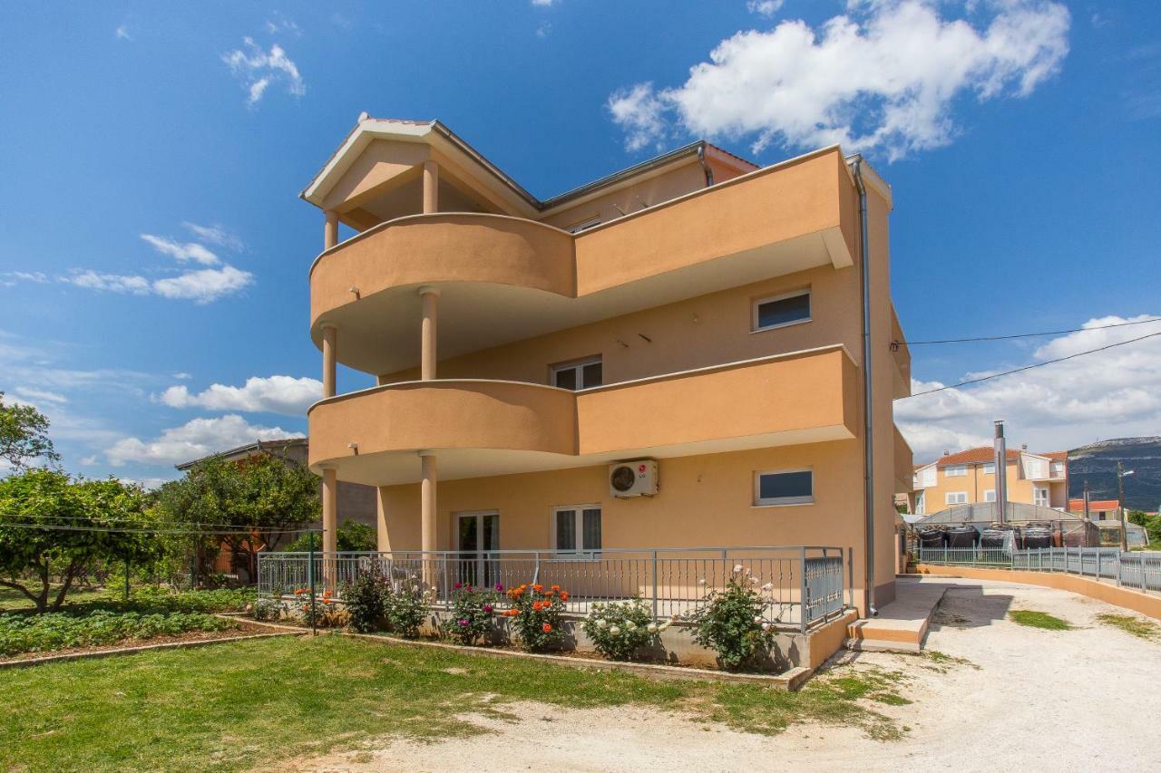 Apartman Visic 1692 Kastela Exterior photo