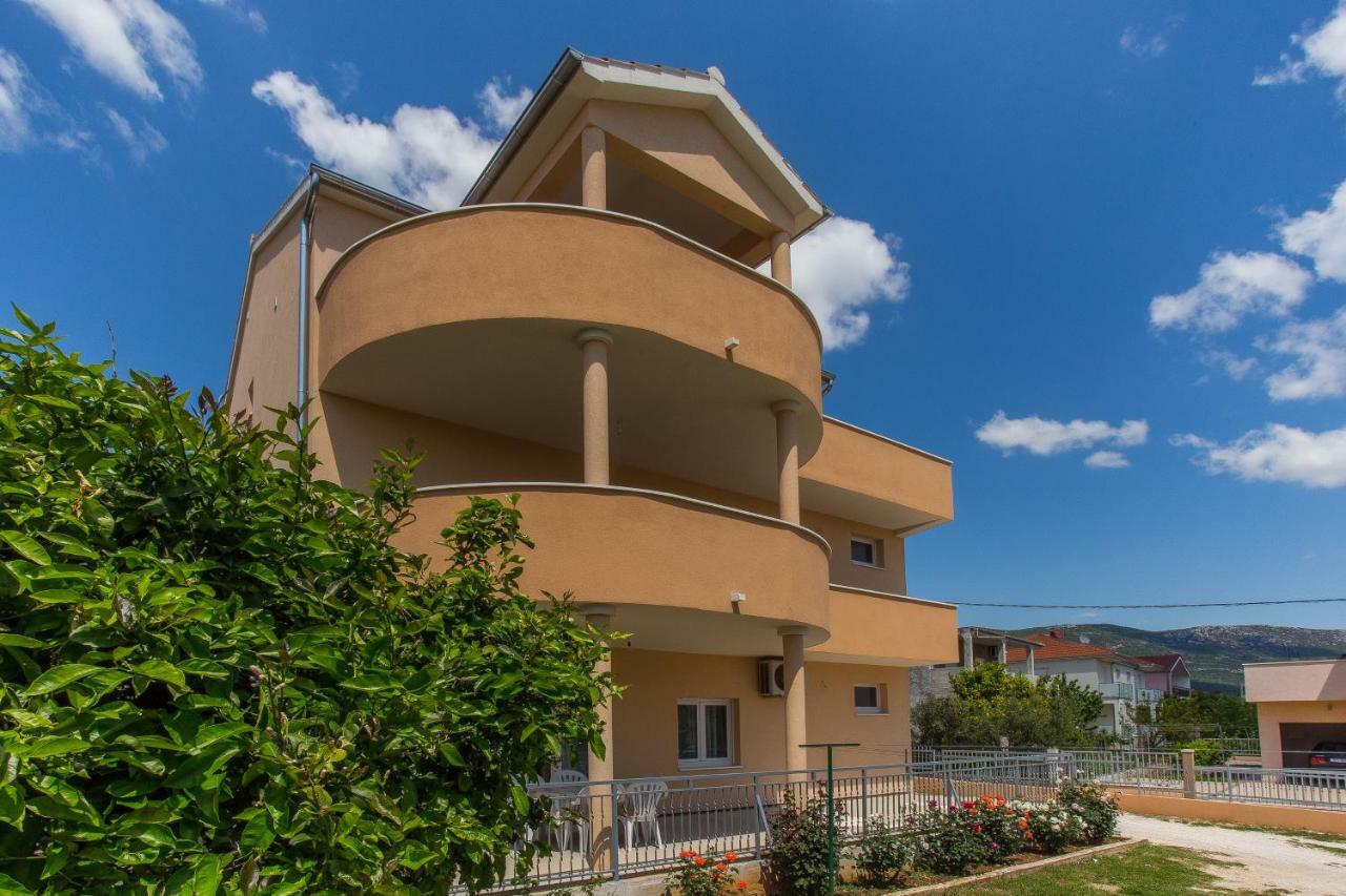 Apartman Visic 1692 Kastela Exterior photo