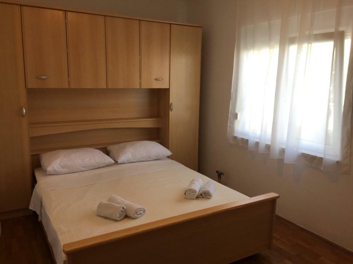 Apartman Visic 1692 Kastela Exterior photo